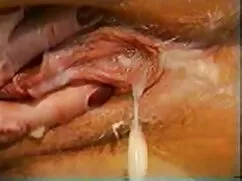Khuôn mặt đẹp, gái v ...
