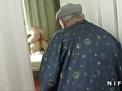 Gay và quái tai phim ...