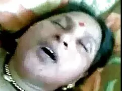 Cô gái tải phim sex  ...