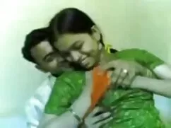 Người phụ nữ lớn tuổ ...